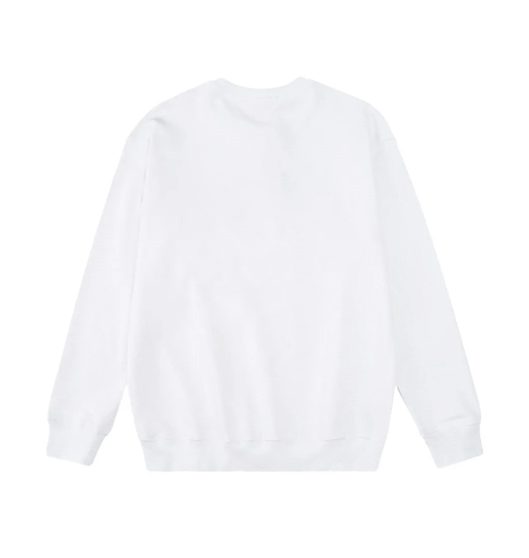 W821#P160💰 Stone Island classic round neck long-sleeved sweatshirt with embroidered badge logo on the chest! Versatile base round neck sweatshirt for couples! Simple armband design, customized 1*1 thread (fine texture), 380g double-strand large terry fabric, very good quality, foreign trade craftsmanship, respect the original version! The threads at the cuffs and hem are all original bartacks! The time-consuming and material consumption distinguishes the ordinary version on the market! Tops worn by celebrities from all walks of life on INS, can be matched with couple styles!  Color: Black White Size: M-XXL